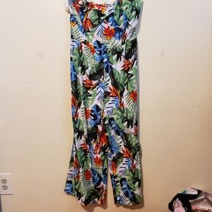 Gorgeous strapless floral wide leg jumpsuit XXL